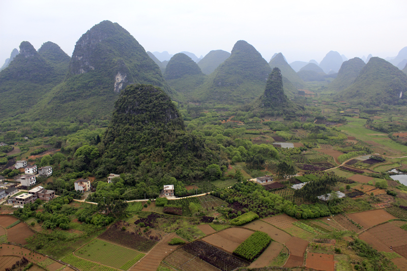2017-04-11_104843 china-2017.jpg - Yangshuo - Aussicht auf die Karstlandschaft